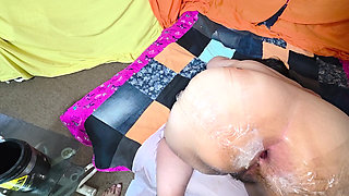 I need fast aggressive fisting to widen and loosen my asshole