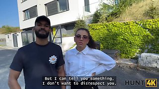 Hunt4k. juicy una fairy is not too shy and displayed her boobs and labia in public