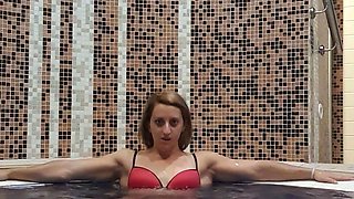 Busty amateur milf masturbates in the shower