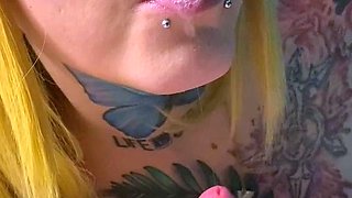 Olivia Ryder Blonde Blowjob Brunette Car Handjob