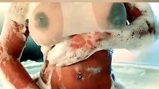 Moriah Mills Bath Bomb