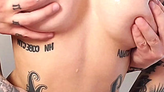 Oil Boobs & Booty E-girl Submissive Fetish