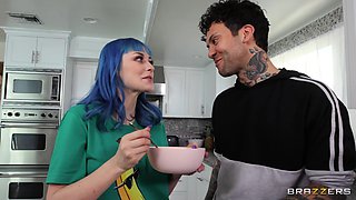 Badder Than He Thinks part 02: Small Hands and Kinky Blue-Haired Jewelz Blu in Stockings