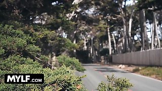 Thanksgiving Eve, the ultimate filth fest for gothclothes and vampire couples!