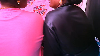 Hot Lesbian Sex of Tamil Wife