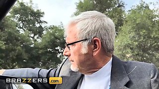 Avery Black & Zoey Sinn's epic adventure: A wild 3some with the farm guy!