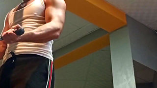 I Fantasized About the Girl in the Gym and Ejaculated