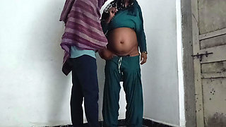 Patni pati pregnant India