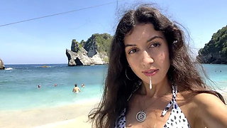Hottie Sucks My Dick on a Public Beach and Walks along the Shore with Cum on ...
