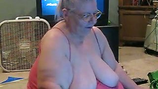 I am fat and old but my body is still flexible and sexy