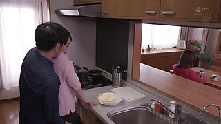 Kobayashi Marika MILF Kitchen Blowjob - Asian mom in amateur fetish hardcore