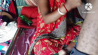 Desi housewife ko doggy style mein gand Mari