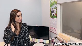 Bare assed assistant girl offers herself doggy style right in the office