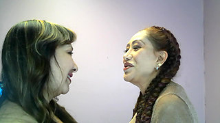 Two Ladies Like Each Other