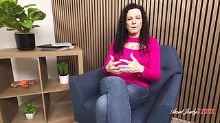 Sweet Beth Mckenna at mature hairy pussy dirt