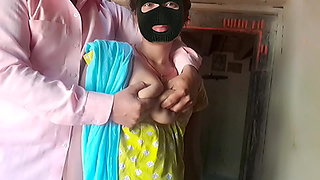 Deluwara Bhabhi Village Hot Girls Sex in Home