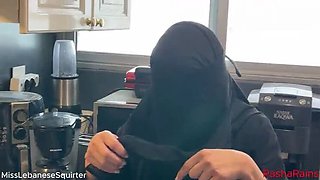 Lebanese Maid Gets Extra Pay For Squirting Orgasm & Wet Sex Service in Kitchen