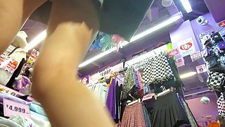 Amateur upskirt riding