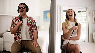 Amateur blonde for amazing hardcore