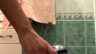 Leann amateur beautiful brunette with big boobs