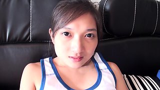 Hairy Pussy Bubble Butt Thai GF Amateur In A Homemade Sex