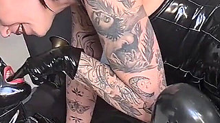 Latex Gloves Fingering