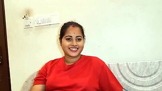 Desi Bhabhi First Time Sex on Camera - Indian Bhabhi Devar Homemade XXX