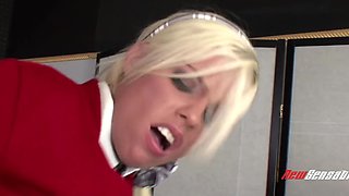 Britney Amber's Sultry Blonde Play in Wild Heat