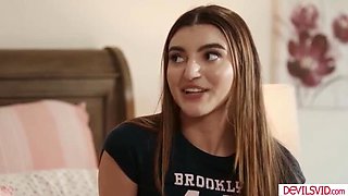 Stepdad Makes Teen Stepdaughter Cum Hard - POV Blowjob & Squirting Orgasm