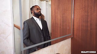 Suite Intercourse With Motel Maid - Isis Love, Lily Lou