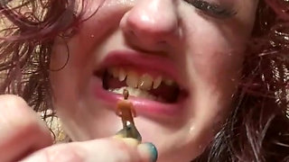 Giantesss Tiny Man Fruit Snack