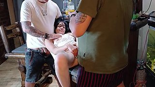 Amateur Babe Gets a Dirty Handjob in a Cheating Threesome