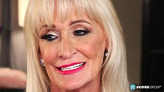 Leahs First Video Fuck Is With A Young Stud - Tony Rubino