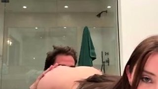 OnlyFans - Haley Reed, TheFleshMechanic - Bathroom Sextape