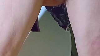 Back view on Spreading Booty Milf farting and peeing messy