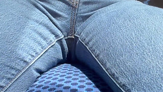 Excited to Get Home? Haha at Least I Found a Way to Take the Stress Away in the Bus