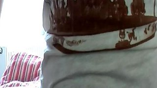 Cute amateur webcam teen girl toying pussy on webcam