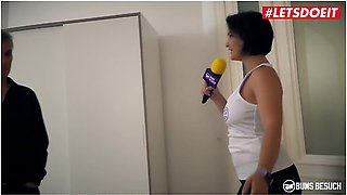 Ebony Beauty Sunny Star Decides To Let Amateur Guy Fuck Her