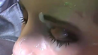 MILF Slut Wants Anal and Squirt
