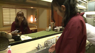 V Actresses Work Part-time as Lascivious Women at a Tavern, and It Becomes a Thriving Business!