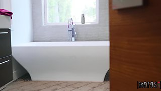 Lewd Arietta Adams mind-boggling xxx clip