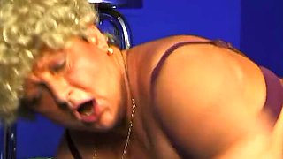 Jean Pallett GILF Sucks Cock And Gets Deep Pussy Licking
