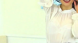 Gorgeous British Wife Bonnie Bellotti Is Feeling Very Horny and Wants to Touch Herself!