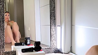 Shaved pussy blonde Tasha Reign with big boobs goes solo