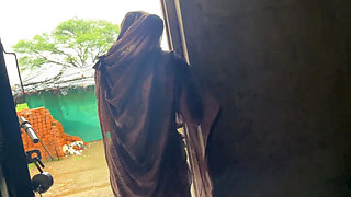 Desi Village Bhabhi Blowjob - Indian Aunty Sucks Devar Cock in Romantic Sex