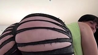 amateur lovebi flashing ass on live webcam