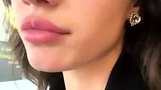 Shy_priincess masturbates in public toilet