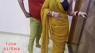 Desi Hot Indian Aunty Got Fucked Before Going to the Party