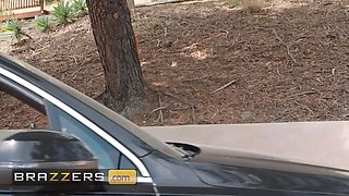 Brazzers - fugitive Lulu Chu surprises Jayden Marcos with a aggressive bang sesh on his bed