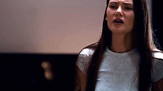 Alien Parasites vs Rae Lil Black & Sonya Blaze - Hot